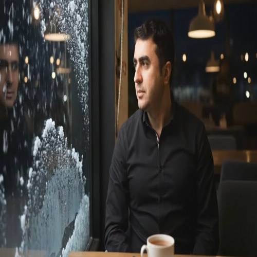 دانلود آهنگ ینه گلدی سویوغ قیش گورنوشو بیر شهاندی با صدای مرد
